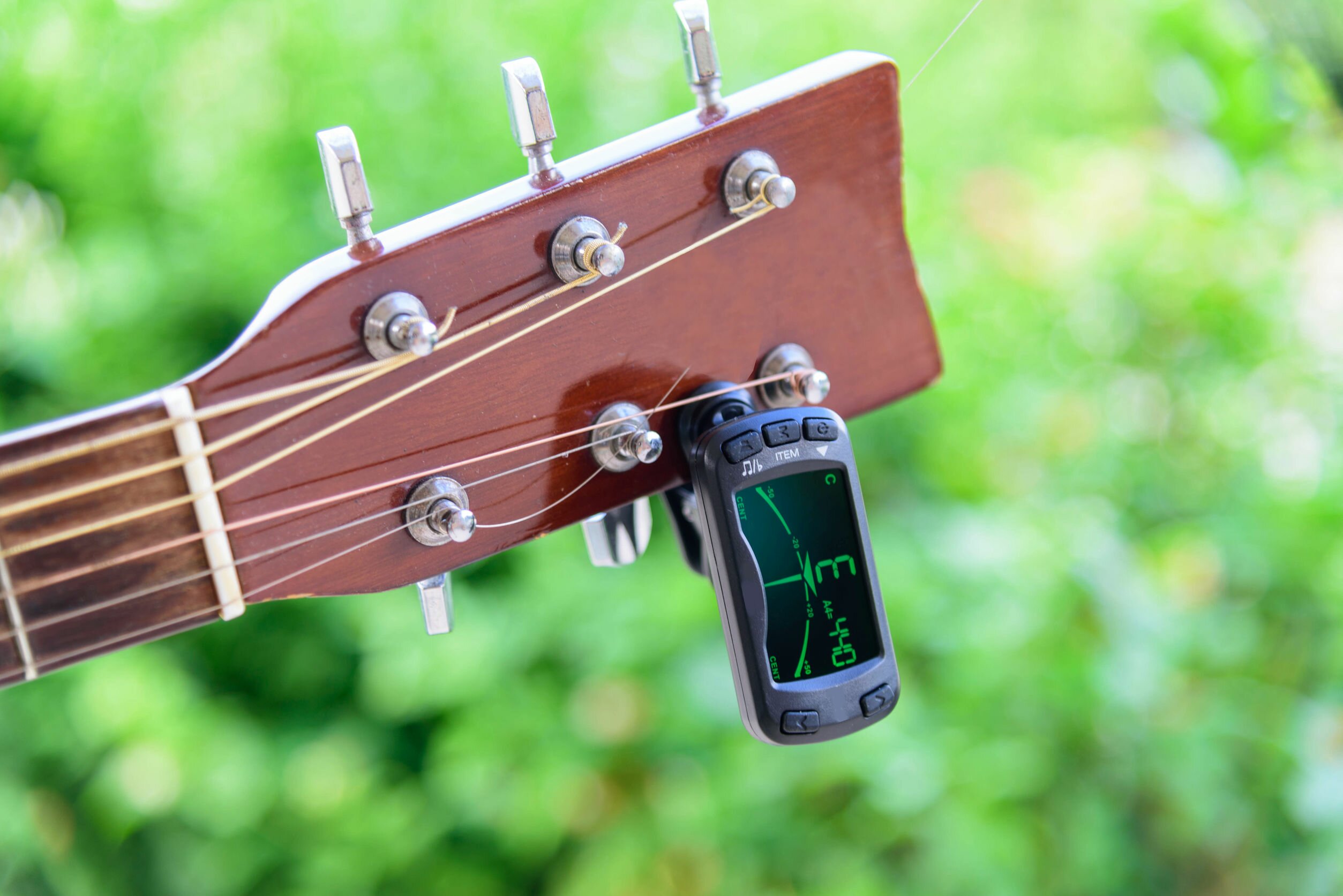 Afinador de guitarra: ¿Cuál es el mejor del 2022?